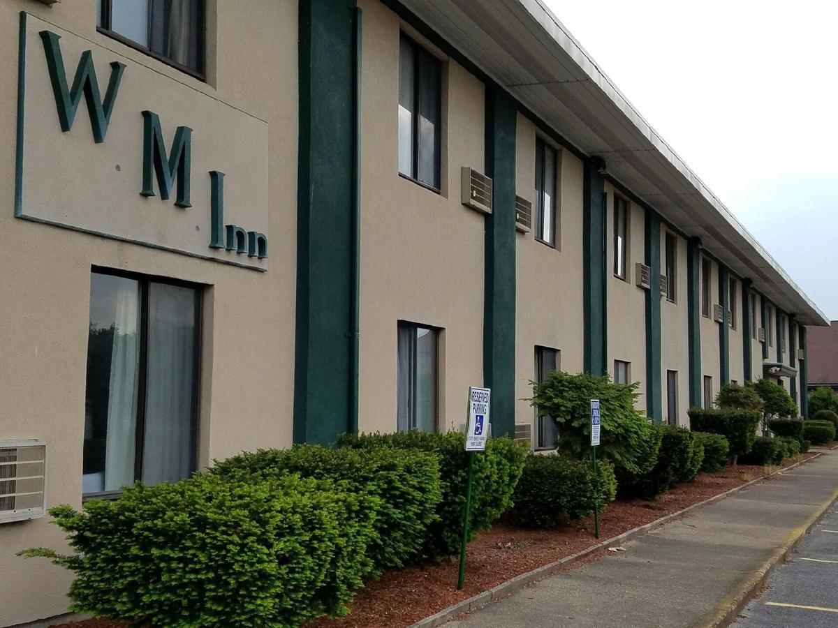 Woonsocket Motor Inn Exterior photo